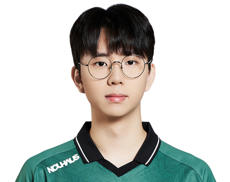 我们聚焦两 我们聚焦两