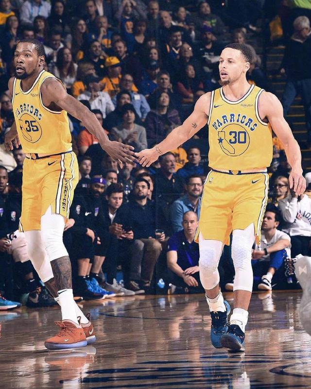 也是在赞誉 也是在赞誉