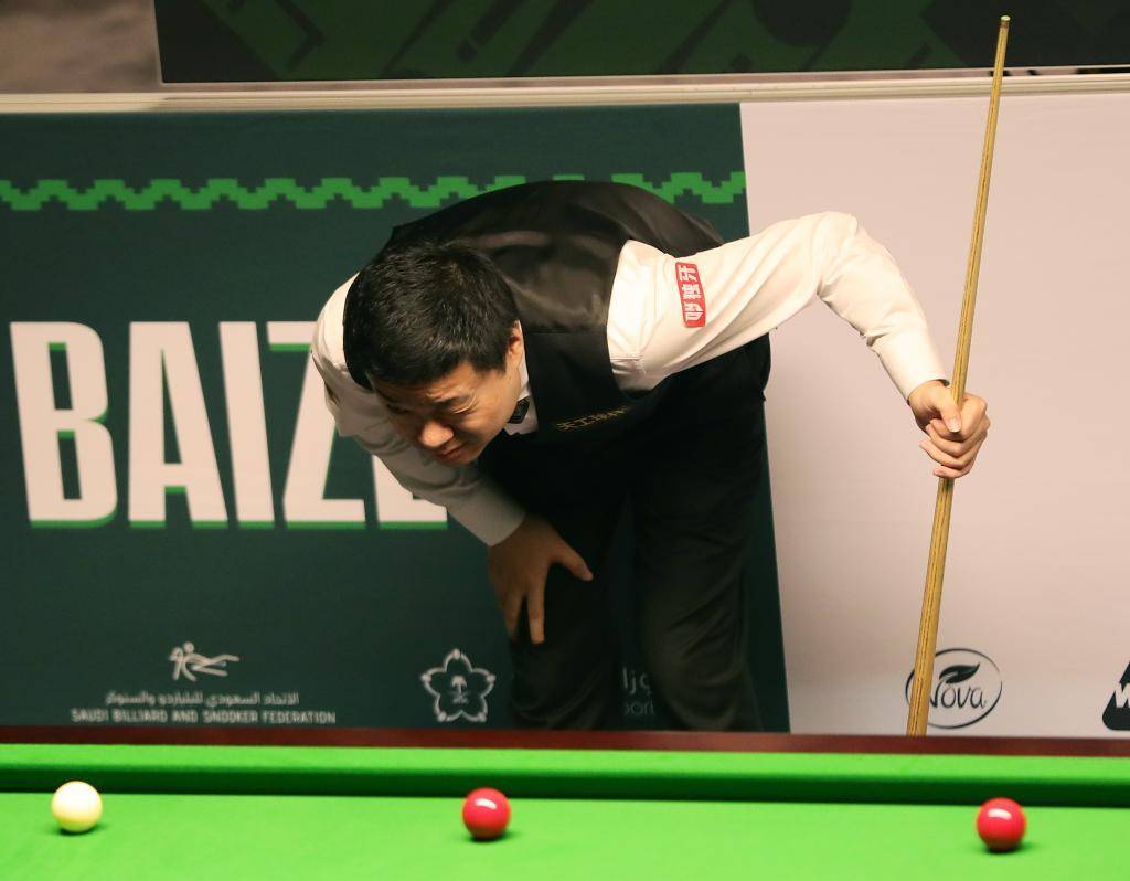 实现了光线 实现了光线