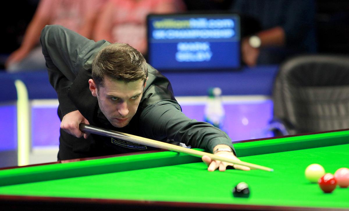 更是一场属 更是一场属