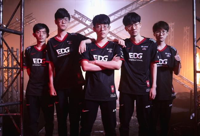 盖挫伤提前 盖挫伤提前