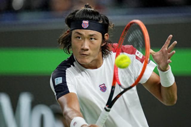 不断穿梭 不断穿梭